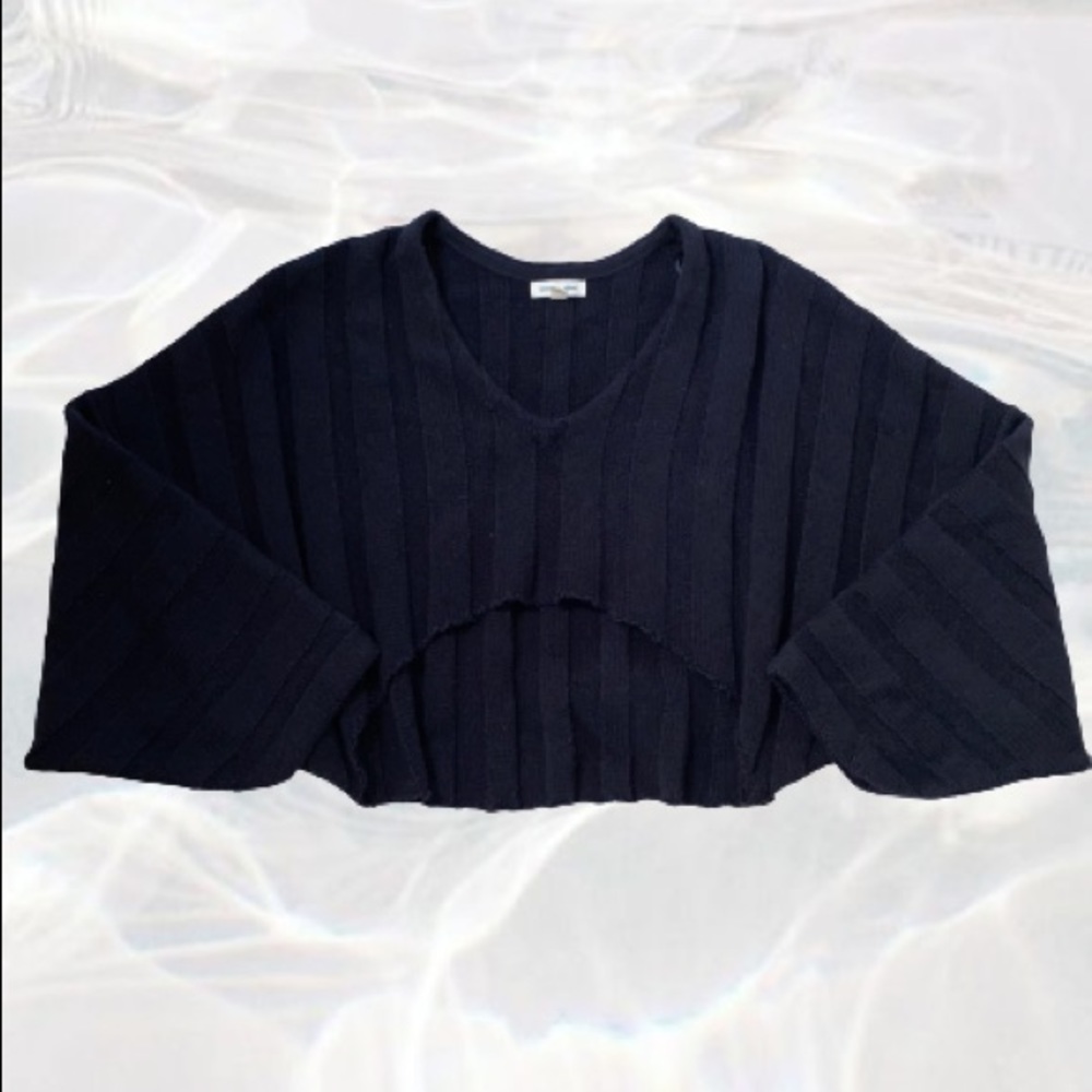URBAN OUTFITTERS BLACK CROPPED RIBBED SWEATER